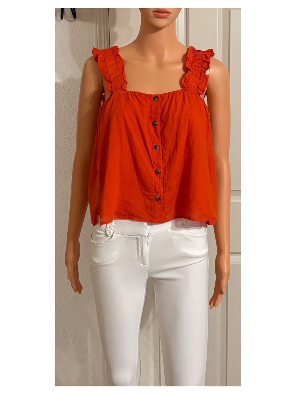 Treasure & Bond Red Ruffle-Strap Button Front Camisole